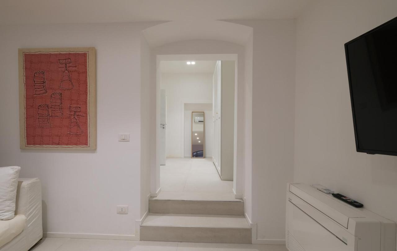 Old Stone House Apartment Bari Exterior photo